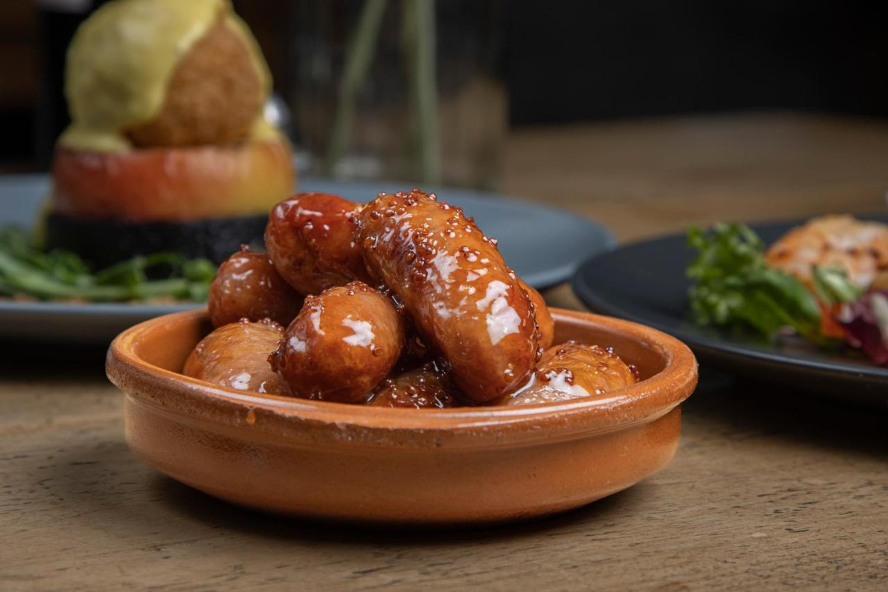 White Hart Inn Bouth 외부 사진