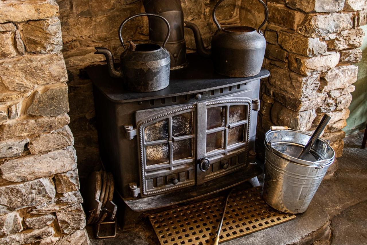 White Hart Inn Bouth 외부 사진