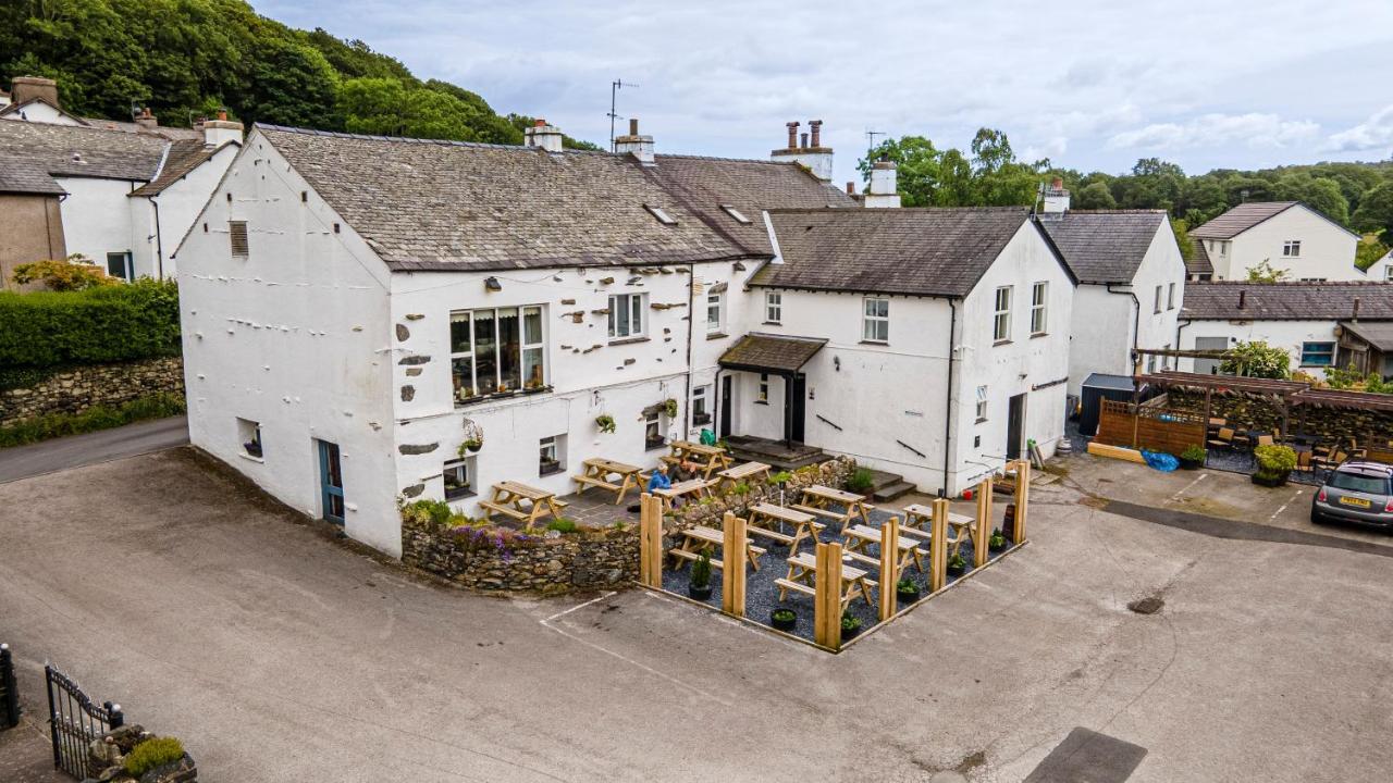 White Hart Inn Bouth 외부 사진