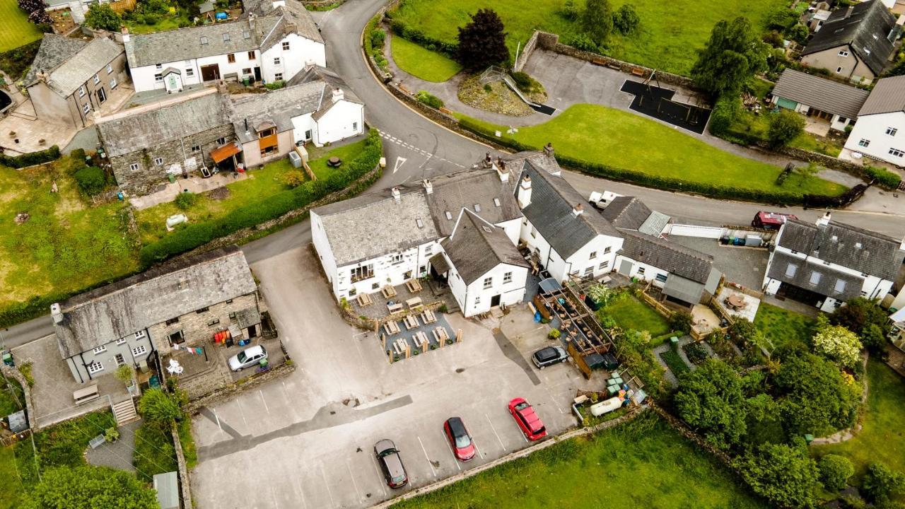 White Hart Inn Bouth 외부 사진