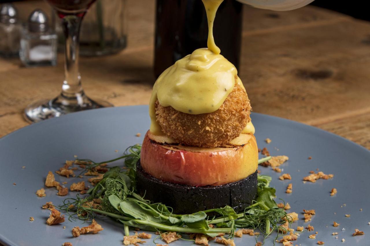 White Hart Inn Bouth 외부 사진