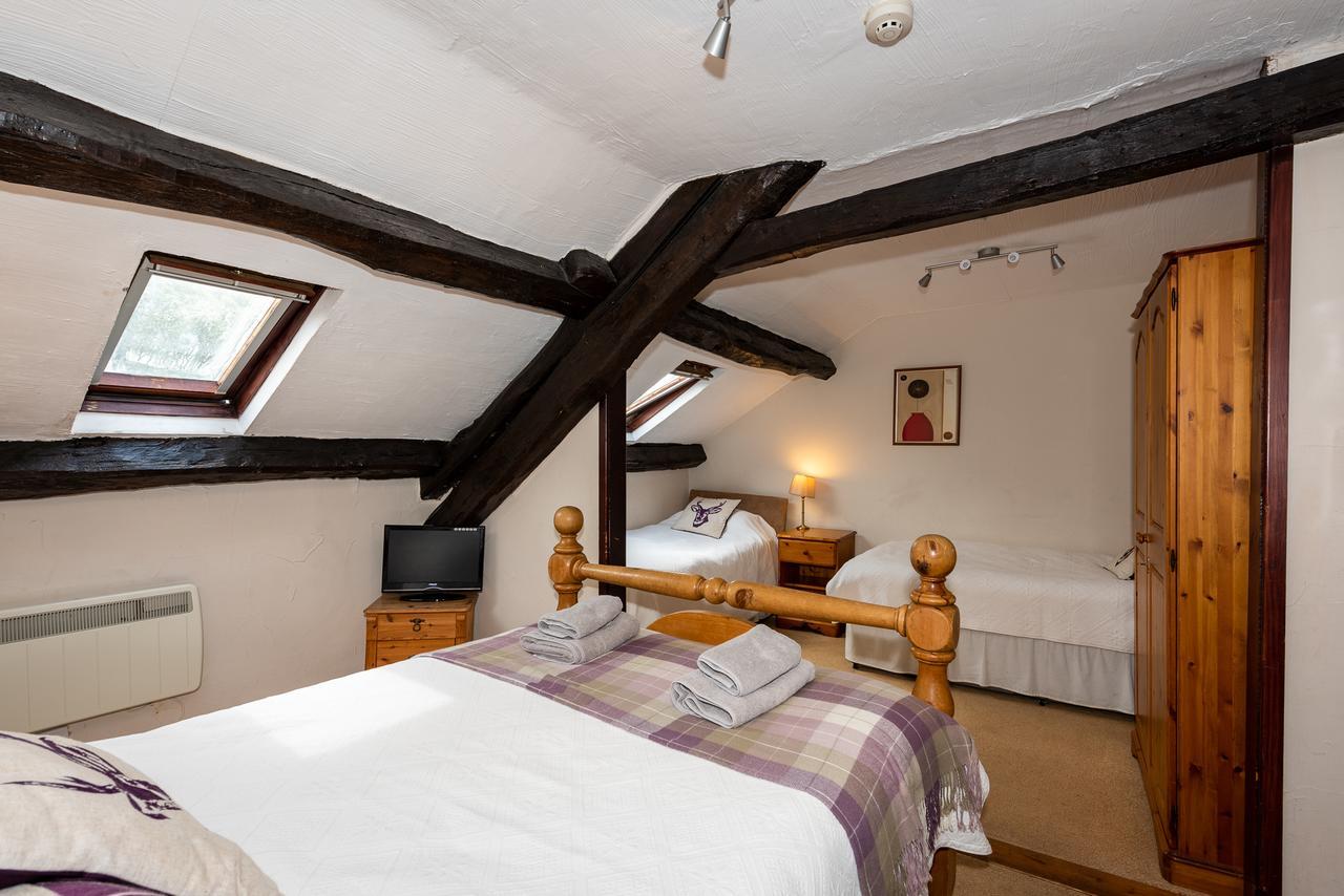 White Hart Inn Bouth 외부 사진